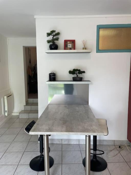 Ferienwohnung Les Berges De L'Oust Malestroit Exterior foto